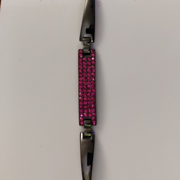 Black & Fuchsia Bracelet w/ Swarovski Crystals - Picture 2 of 2